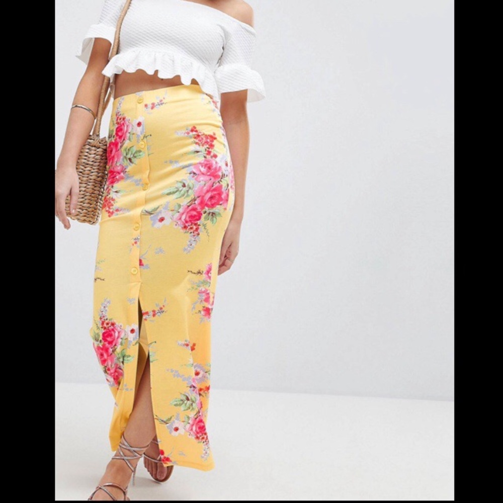 ASOS Design petite Maxi Skirt with with Buttons